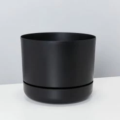 Mr Kitly Pots 300mm Outdoor Living