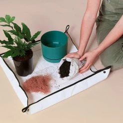 Plants In A Box Recycled ♻️ Potting-up Tarp By Into Carry X PIAB