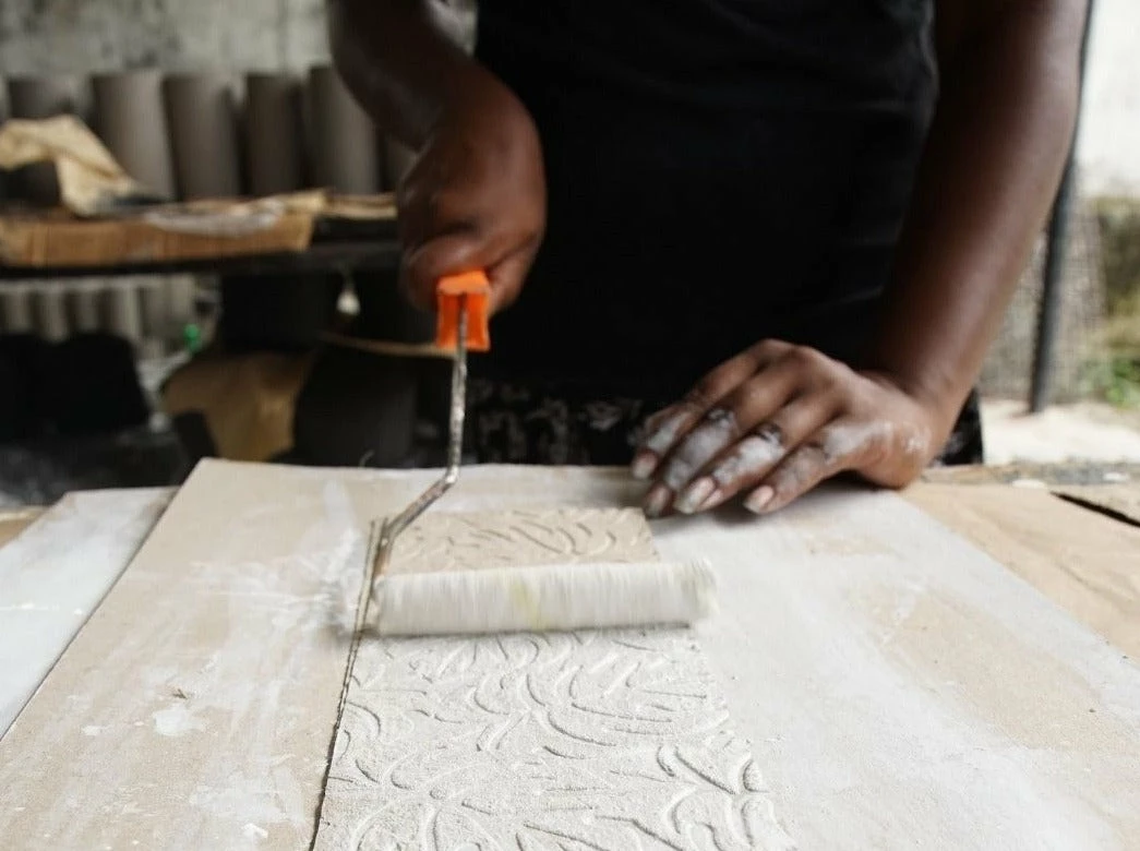 Tree Stripes Pty Ltd Cylinder Pot Monstera - Morning Mist 6 Tree Stripes Pty Ltd Cylinder Pot Monstera - Morning Mist